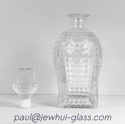 Chất lượng  Super Flint Diamond Cut Glass Decanter ,  XO, brandy ,  Vodka Liquor Gin Rum Tequila Whisky Brandy Spirit Glass Bottle With Solid Glass Stoppers nhà máy sản xuất