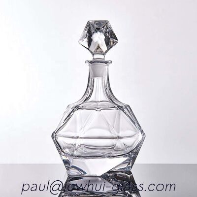 Chất lượng  21.5mm Liquor Decanter Bottle Barware Diamond Cut Crystal Whiskey Decanter nhà máy sản xuất