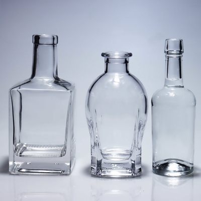 Giá tốt 500ml/ 700ml chai thủy tinh rỗng Xo, chai Brandy tùy chỉnh trực tuyến
