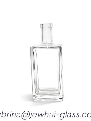 Giá tốt CHAI THỦY TINH QUBIC 700ML trực tuyến