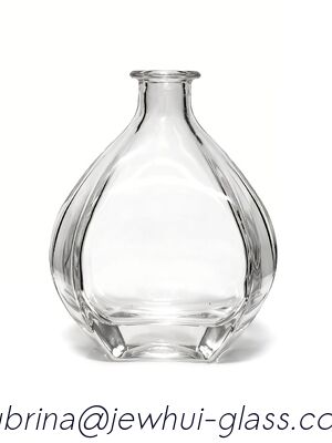 Giá tốt BÌ KÍNH 750ml, CHAI KÍNH ARMAN BRADY XO, VODKA, WHISKEY trực tuyến