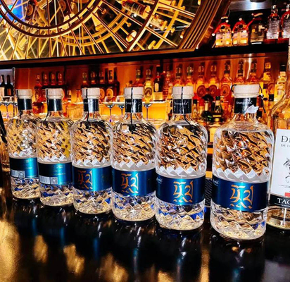 Giá tốt Chai Gin rỗng Arizona trong suốt 25oz Crystal Cork 850G trực tuyến